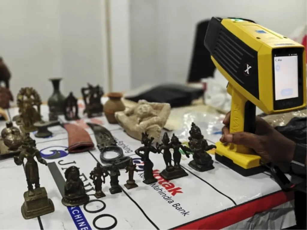 PMI XRF chemical composition testing on antique Hindu idol at Trinity NDT Bangalore lab
